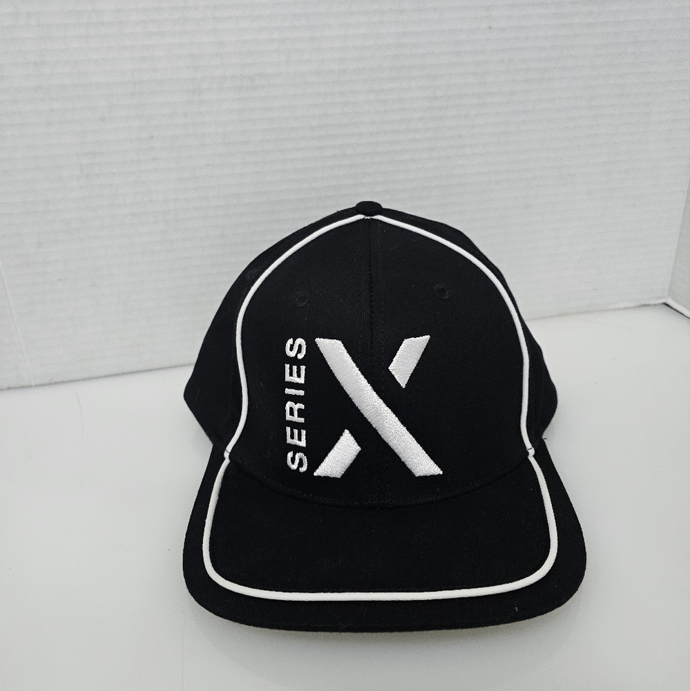 Nwt Official Xbox Series X Limited edition snapback Hat.
